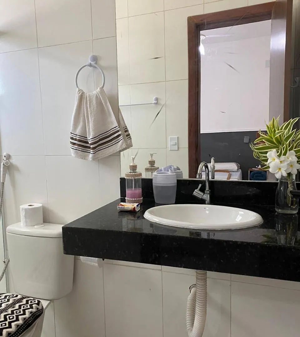 Casa Com 2 Quartos, Ar E Wi-Fi - A 600M Da Praia De Taperapua, Com Cozinha Equipada, Lavanderia, Sala Com Tv 50