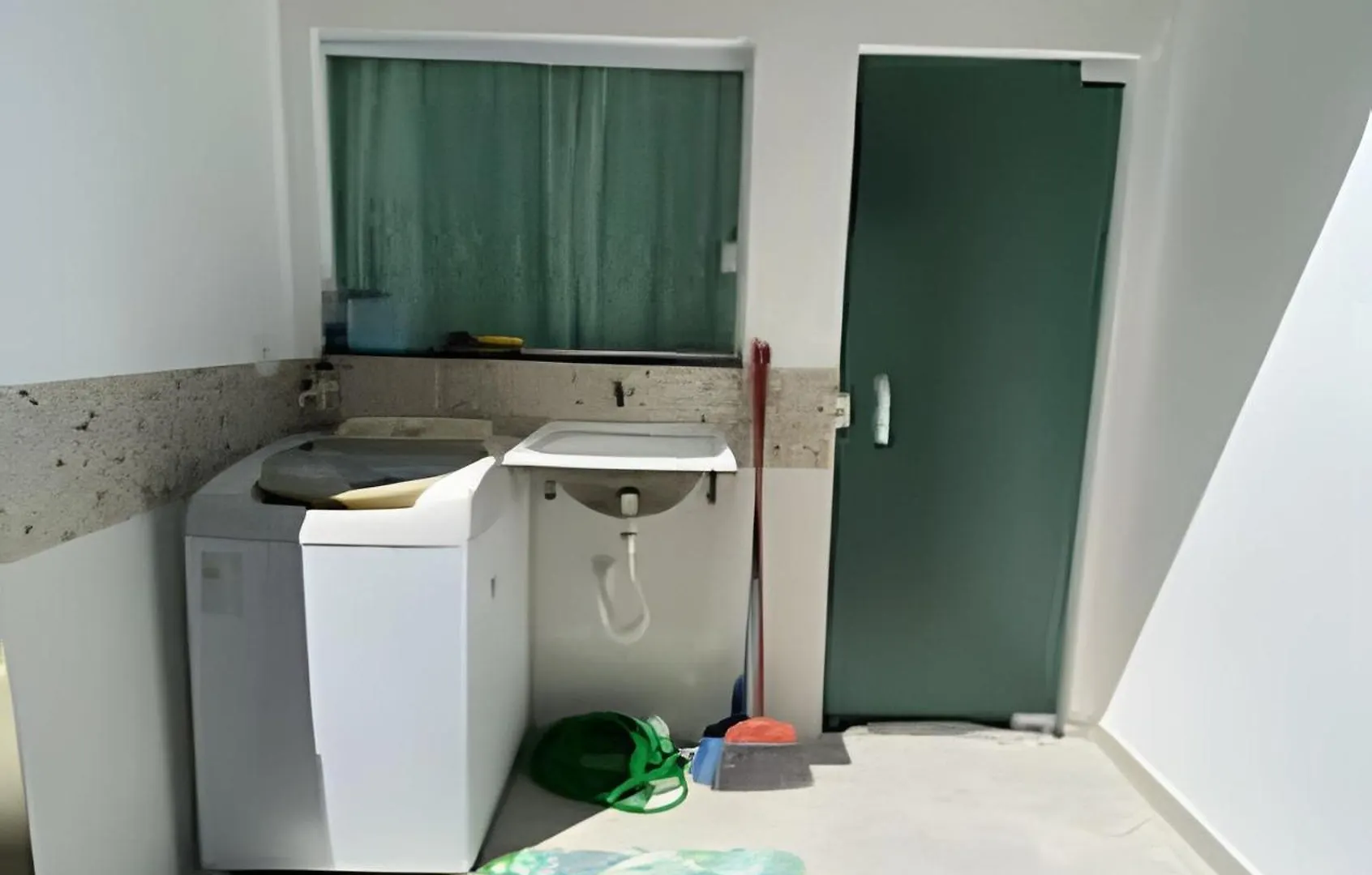Casa Com 2 Quartos, Ar E Wi-Fi - A 600M Da Praia De Taperapua, Com Cozinha Equipada, Lavanderia, Sala Com Tv 50